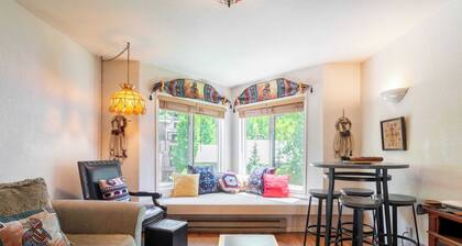 Viking Lodge 319 by Avantstay Great Ski Access, Walk to Town Park & Downtown