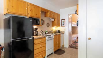 Rumah (2 Bedrooms) | Interior