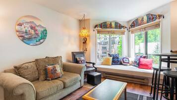 Rumah (2 Bedrooms) | Interior