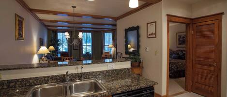 Apartment (1 Bedroom) | Interior