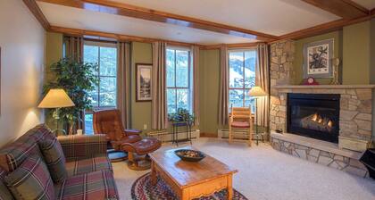 Palmyra 4G by Avantstay Close to the Slopes & Town!