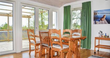 Awesome home in ånimskog with WiFi