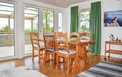 Awesome home in ånimskog with WiFi