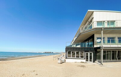 Awesome home in Falkenberg
