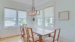 Interior - 616 Carolina Boulevard by Avantstay Ocean Views From Decks (Isle of Palms)