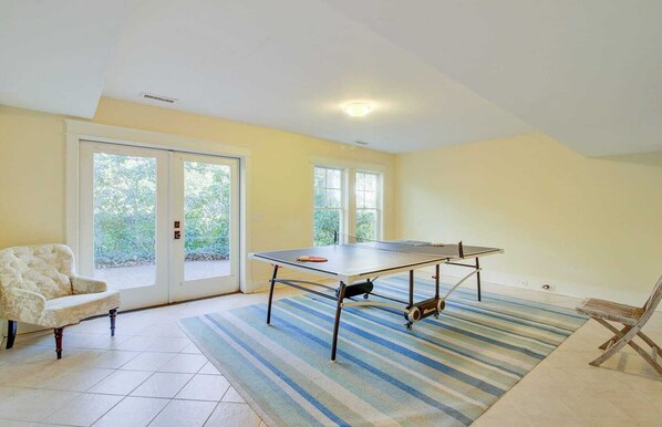 House (Multiple Bedrooms) | Interior