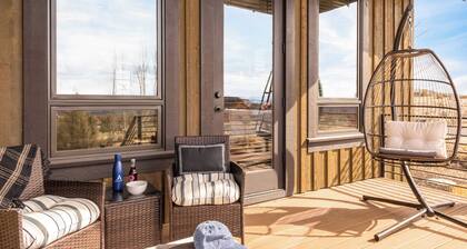 Heritage by Avantstay Luxe Oregon Retreat + Deck