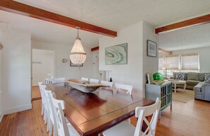 Dining - Carolina Blvd - 103 Carolina Boulevard (Isle of Palms)