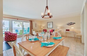 Dining - 2 A Seagrove by Avantstay Oceanfront, Beach and Community Pool Access (Isle of Palms)