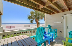 Property grounds - 2 A Seagrove by Avantstay Oceanfront, Beach and Community Pool Access (Isle of Palms)