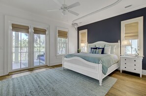 5 bedrooms - 24 Sand Dollar Drive by Avantstay Entertainers Home w/ Pool. Hot Tub, Ping Pong & Close To Beach! (Isle of Palms)