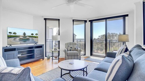 314 C Shipwatch by Avantstay Oceanfront With Ocean View