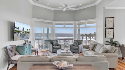 502 Ocean Blvd by Avantstay Beachfront w/ Pool & Ocean Views!