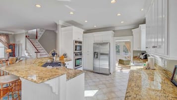 Nhà (4 Bedrooms) | Nội thất