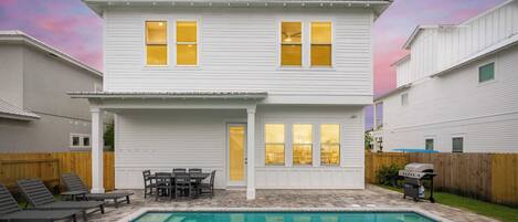 House (Multiple Bedrooms) | Front of property