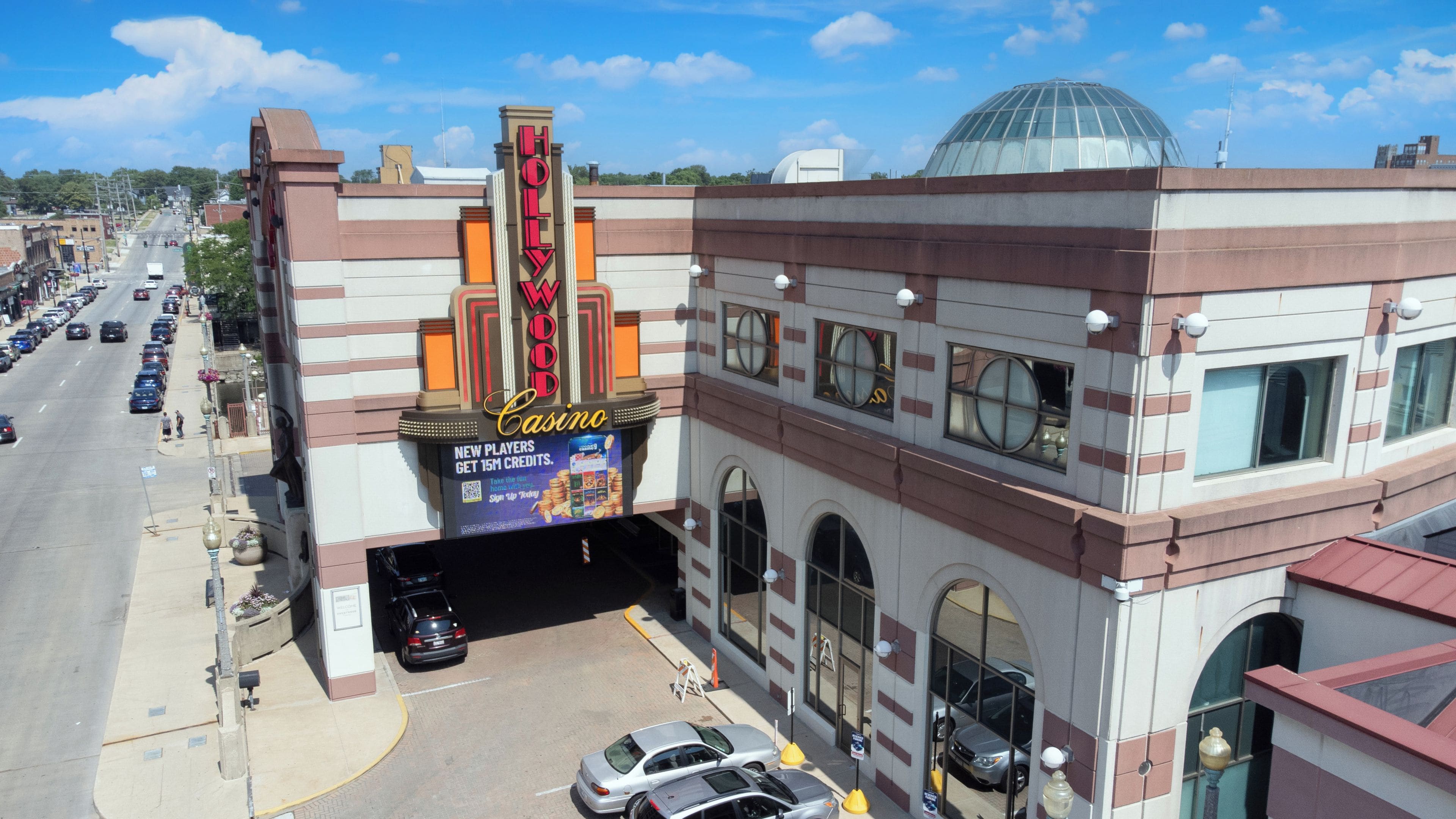 Foto - HomeTowne Studios by Red Roof & Conference Center Chicago – N Aurora/ Naperville