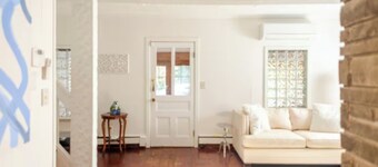 Private Giant Luxury Creekside Home - Serenity