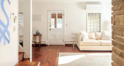 Private Giant Luxury Creekside Home - Serenity