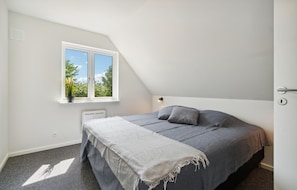 5 bedrooms, free WiFi