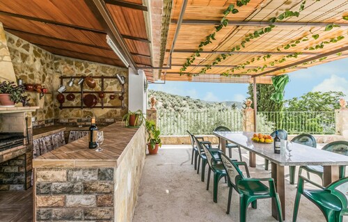 Beautiful home in Villanueva de Algaidas