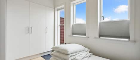 2 bedrooms, iron/ironing board, travel crib, free WiFi