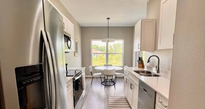 Spectacular Cedar Falls Townhome!