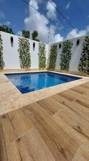 Piscina externa