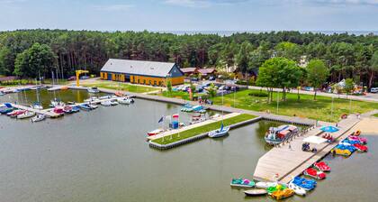 2 bedroom beach front home in Jaroslawiec