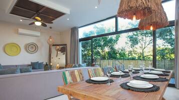 Luxury Penthouse, 3 Bedrooms, Private Pool | Living area