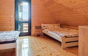 2 bedrooms, free WiFi