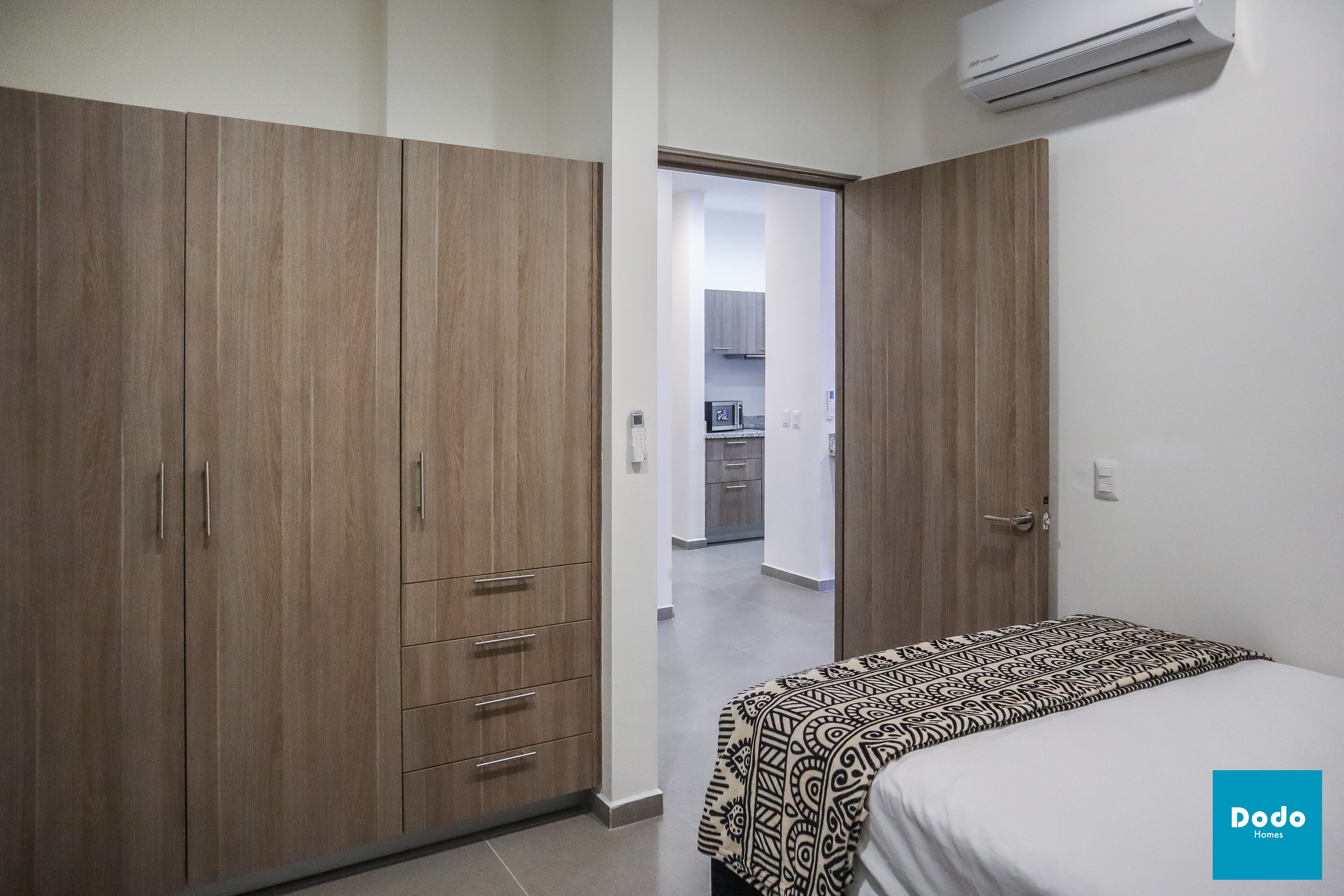 2 bedrooms, bed sheets