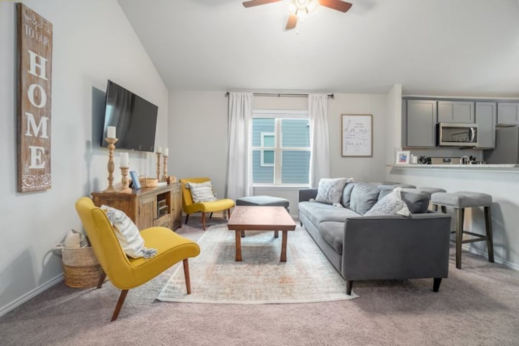 BMT Cozy Lackland AFB Casita inside 1604 Sea World