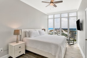 4 habitaciones, tabla de planchar con plancha y wifi gratis 