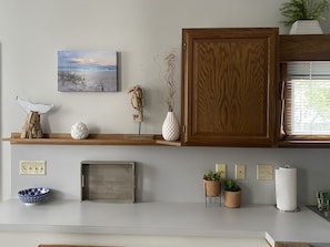 Interior - The Seabreeze (Dayton)