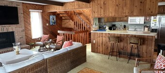 Beach Block 4 bedroom home