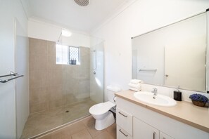 Haartrockner, Handtücher