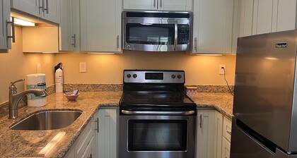 Peaceful Guest suite in The Santa Cruz Mountains.