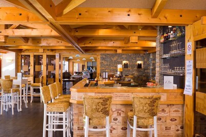 Ski familial | Proche des Pistes, Piscine, Jacuzzi