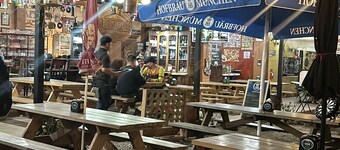 1961 Los Naranjos Hostal