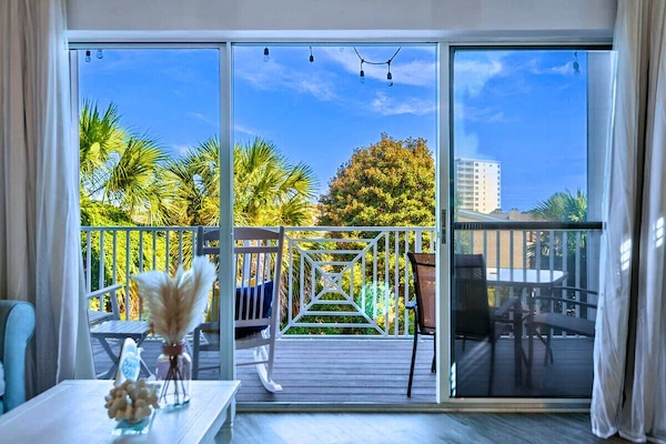 2nd Floor - Deck