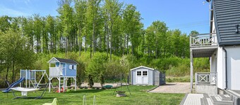 Nice home in Gniewino with kitchen