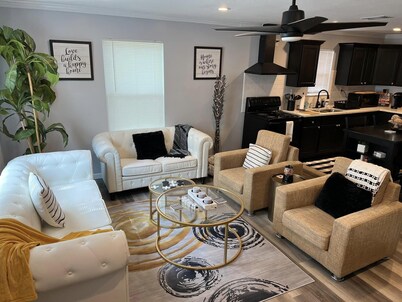 Small Town Standout 3 BD 2Bath