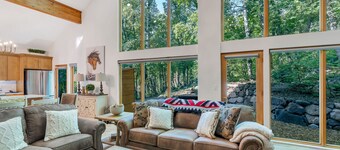 Holiday treat!!! 4BR House with Spa and Mountain Views near Sundance Resort