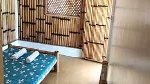 Phòng cơ bản, quang cảnh vườn