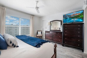 2 slaapkamers, een strijkplank/strijkijzer, gratis wifi, beddengoed