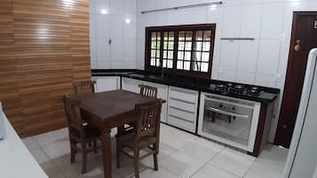 Micro-ondas em uma área comum