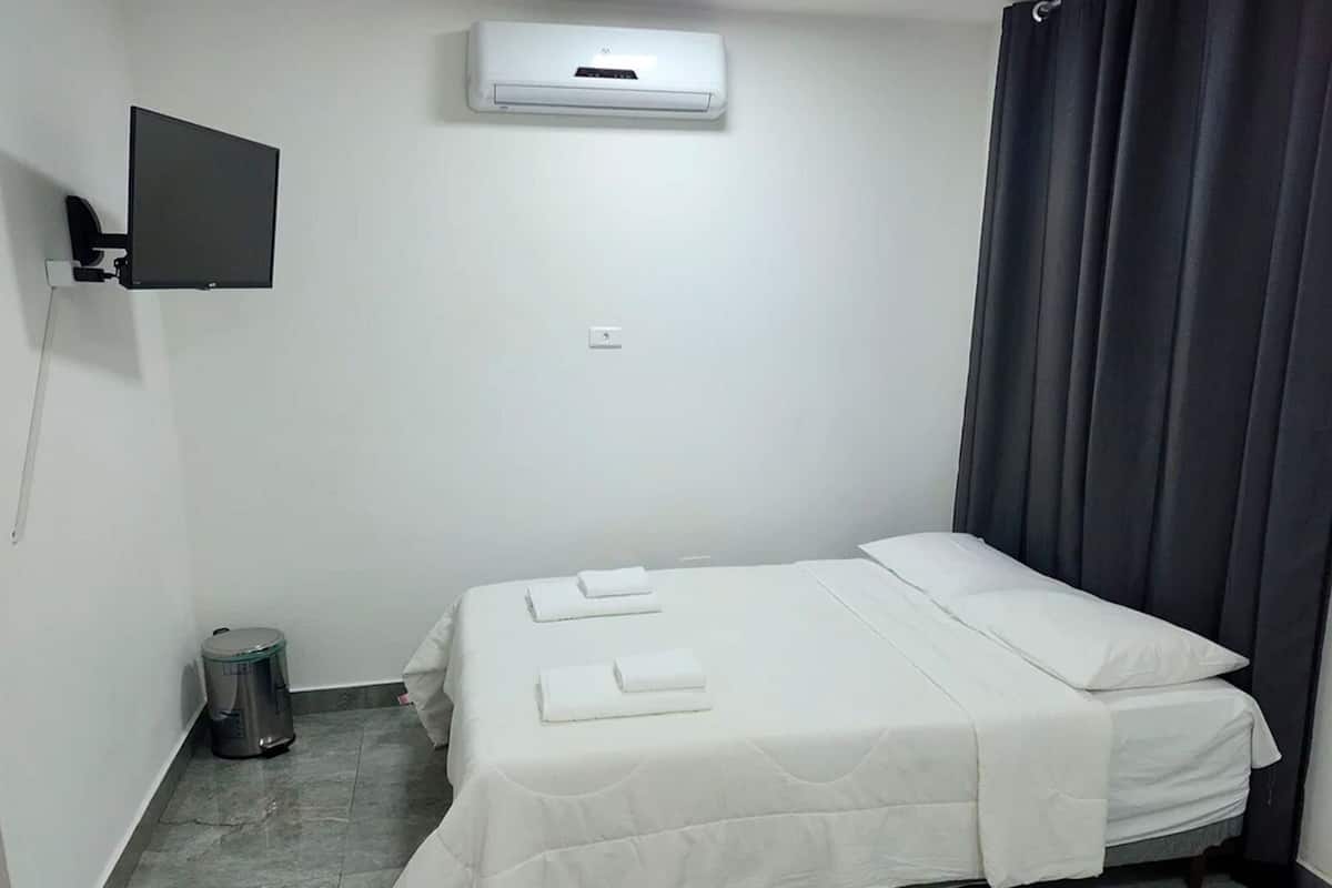 Economy Double Room | 1 bedroom, free WiFi, bed sheets