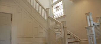 PGH Delight - 4B/3B, ALL NEW w/ Free Street Parking, Perfect for family vacation