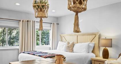 20% Off Valentines Studio at Sundance Utah