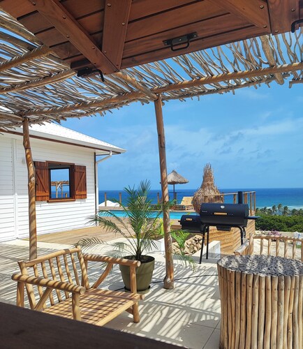 Haven of peace between sera and mountains